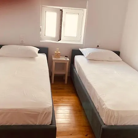 Casadinova1 Apartamento Paradeísion